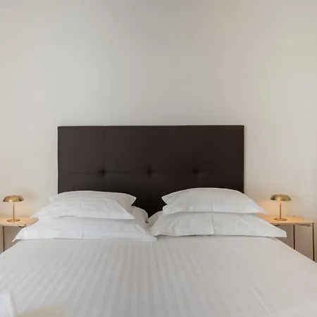 Adriatic Queen Split