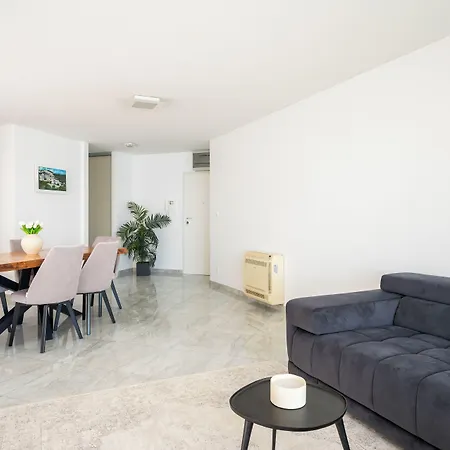 Casa de hóspedes Adriatic Queen